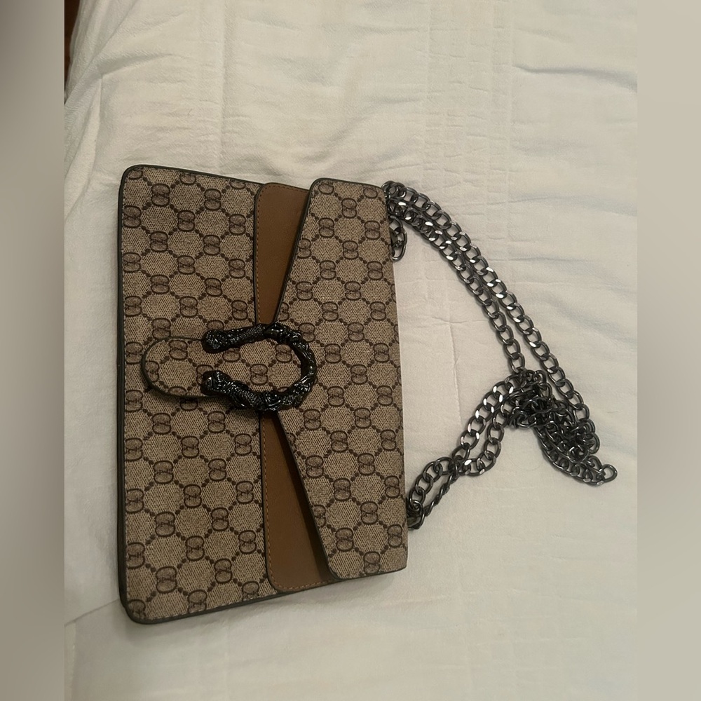 Brown shoulder bag